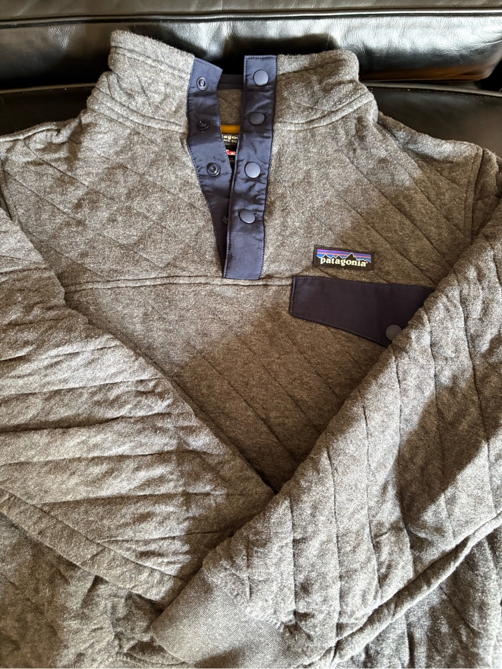 Patagonia Quilted Pullover in Heather Gray with Navy Trim